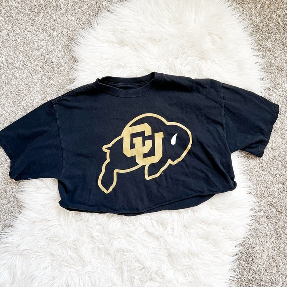 Colosseum Tops - Colosseum | Vintage CU Buffs Crop Top 🦬🖤💛